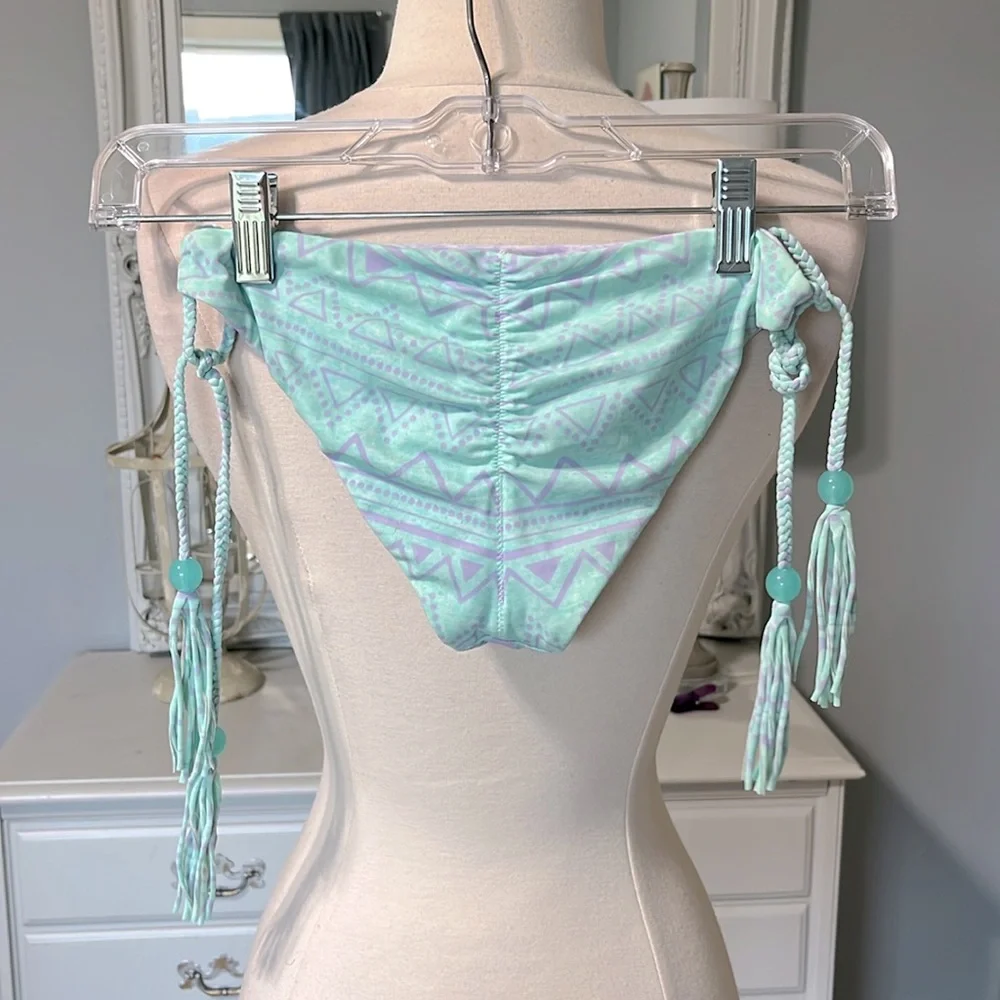 Victorias Secret Bikini Bottom Reversible Lavender Mint Aquamarine Womens Small - Picture 4 of 9